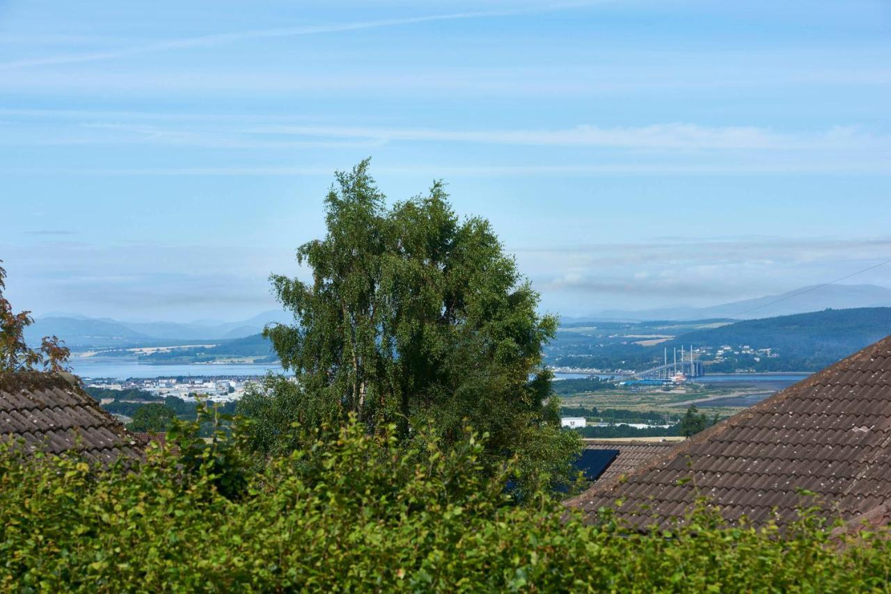 Bed and Breakfast By The Brae Inverness Exterior foto