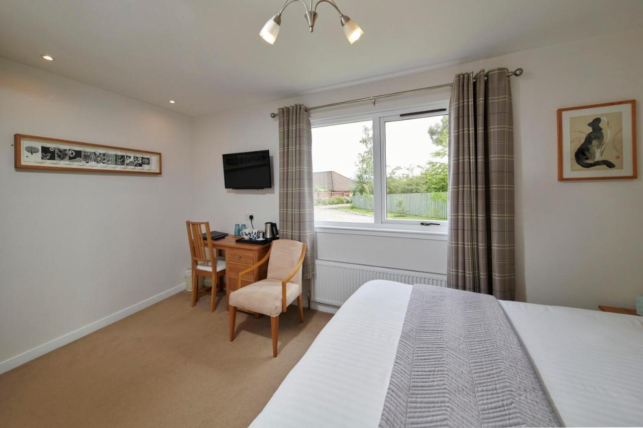 Bed and Breakfast By The Brae Inverness Exterior foto