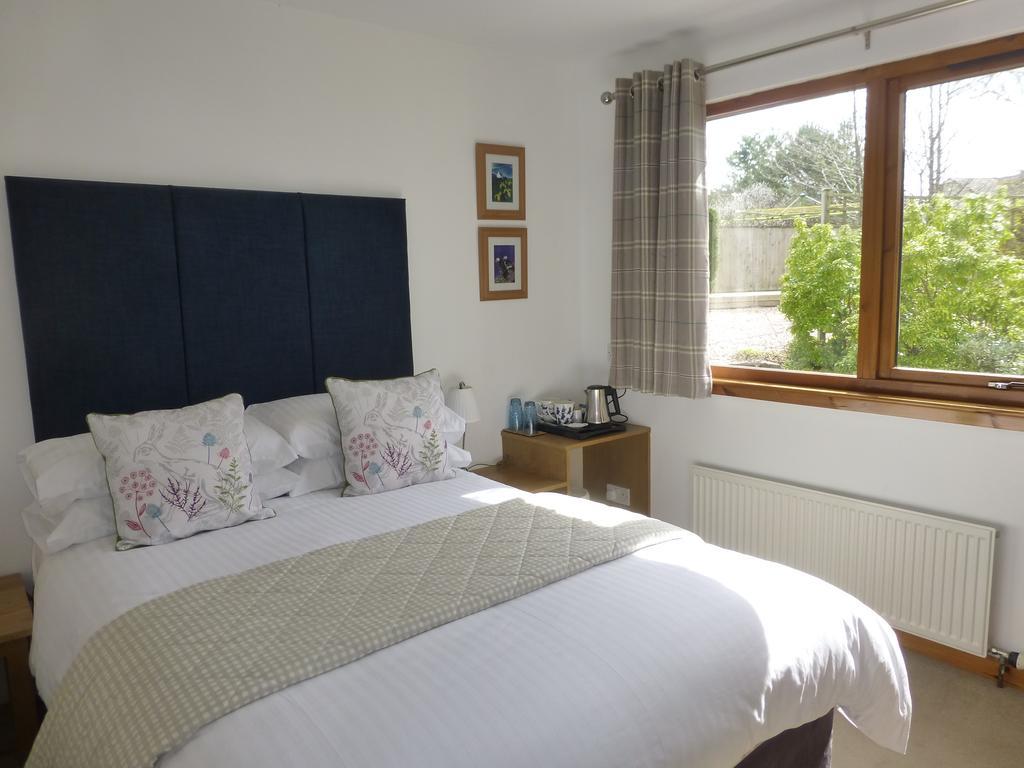 Bed and Breakfast By The Brae Inverness Exterior foto
